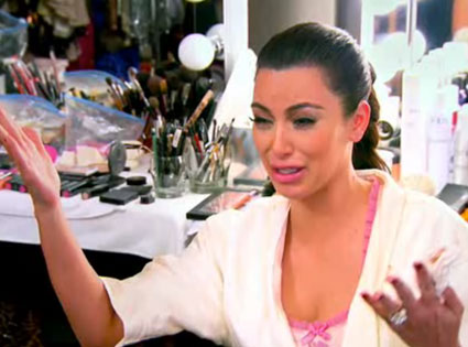 Sob Story Kim Kardashian Mocks Her Ugly Crying Face E News
